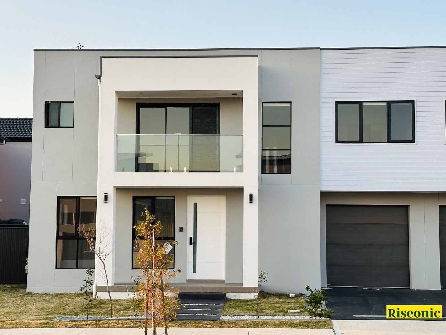 3 bedrooms Townhouse in  MARSDEN PARK NSW, 2765