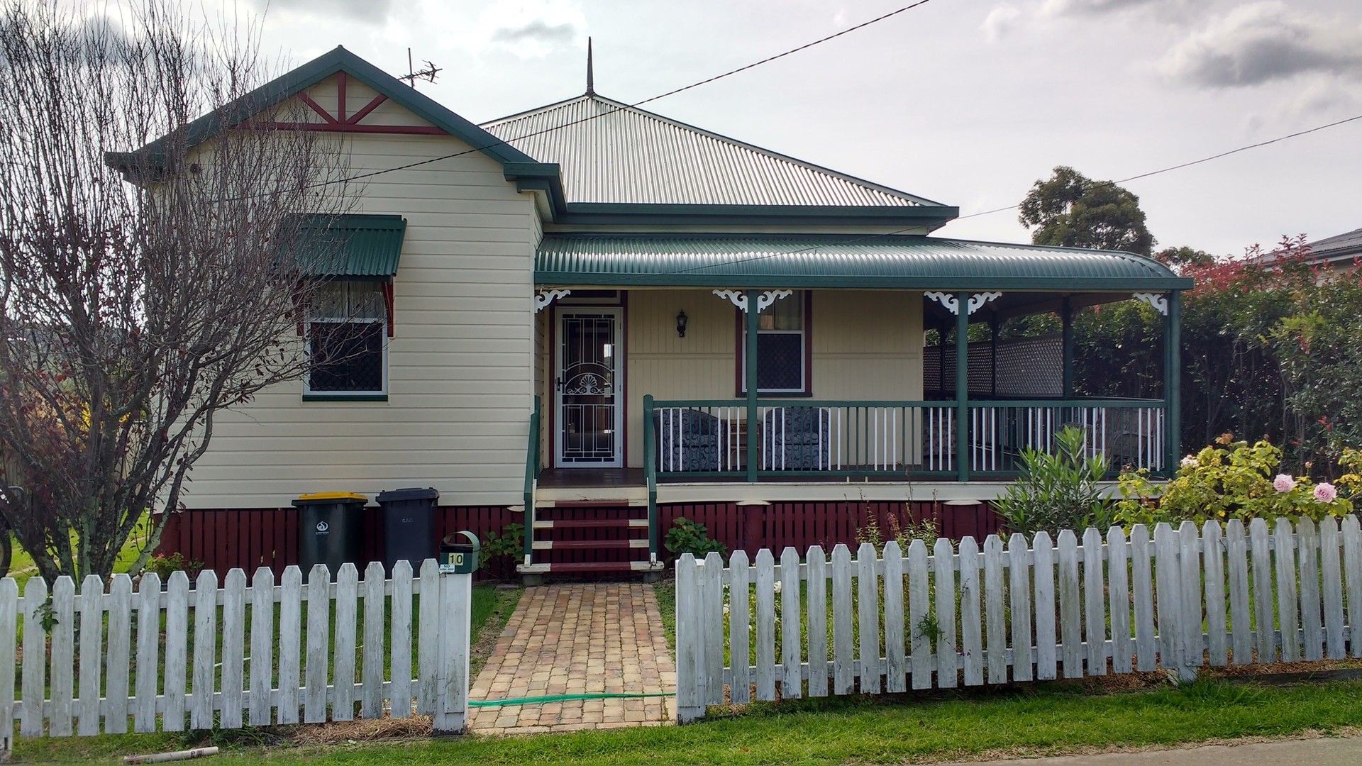 3 bedrooms House in 10 CONNOR Street STANTHORPE QLD, 4380