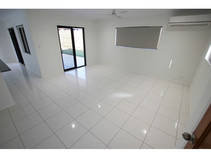 2/16 Thornbill Avenue, Yeppoon QLD 4703, Image 2