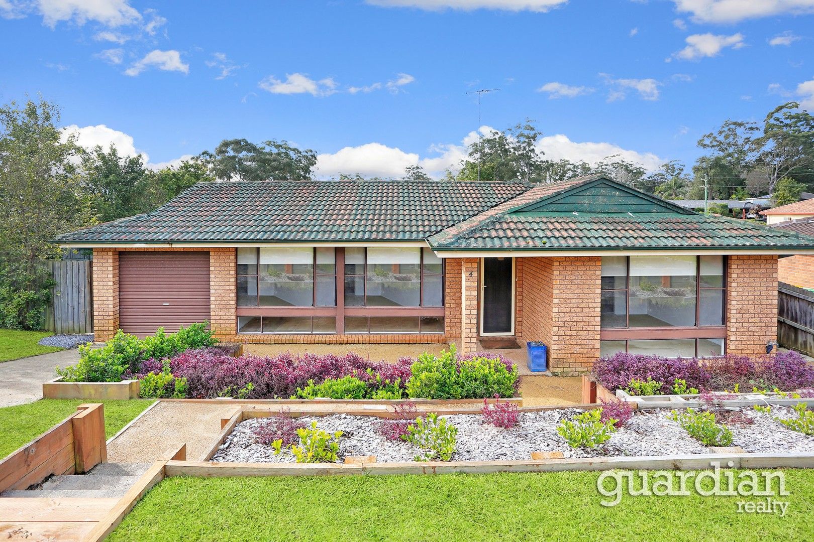 4 bedrooms House in 4 The Village Place DURAL NSW, 2158