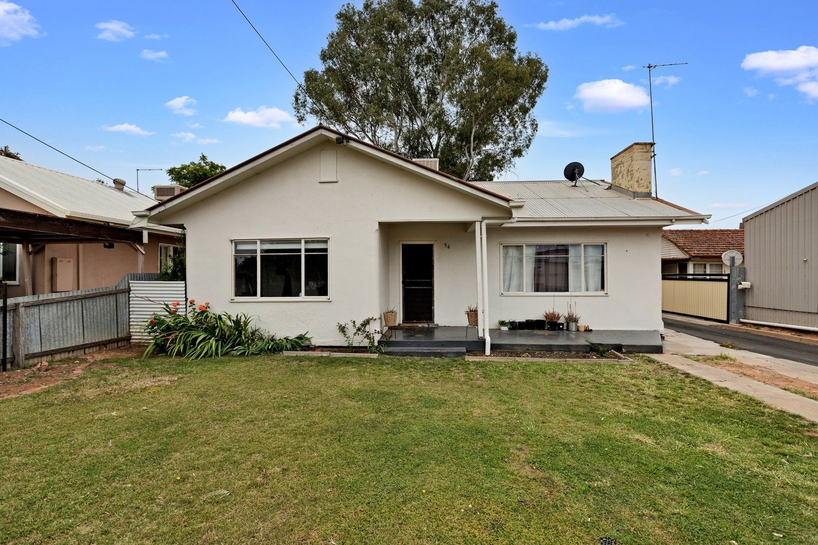 3 bedrooms House in 56 Tenth Street MILDURA VIC, 3500