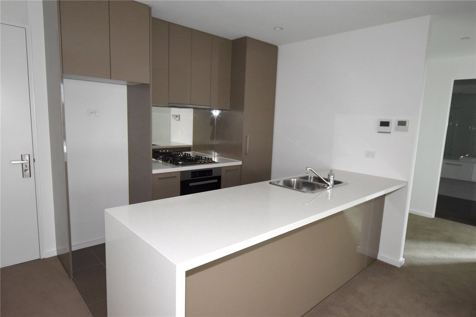 2 bedrooms Apartment / Unit / Flat in 610/60 Kavanagh Street SOUTHBANK VIC, 3006