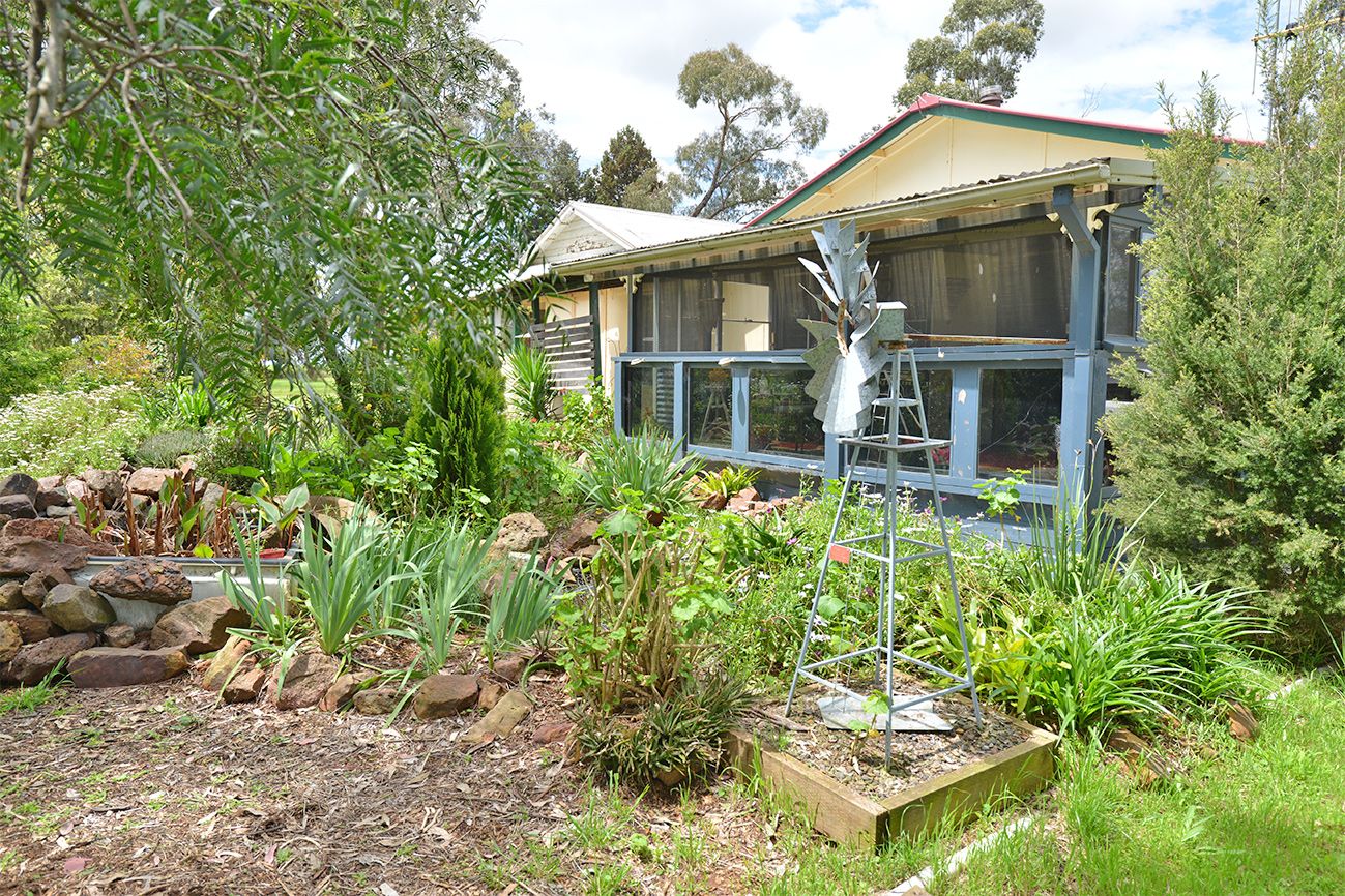 3040 PURLEWAUGH ROAD, Purlewaugh NSW 2357, Image 0