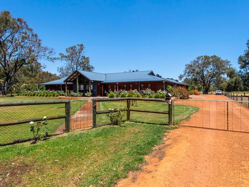 247 Masters Road, Darling Downs WA 6122, Image 0