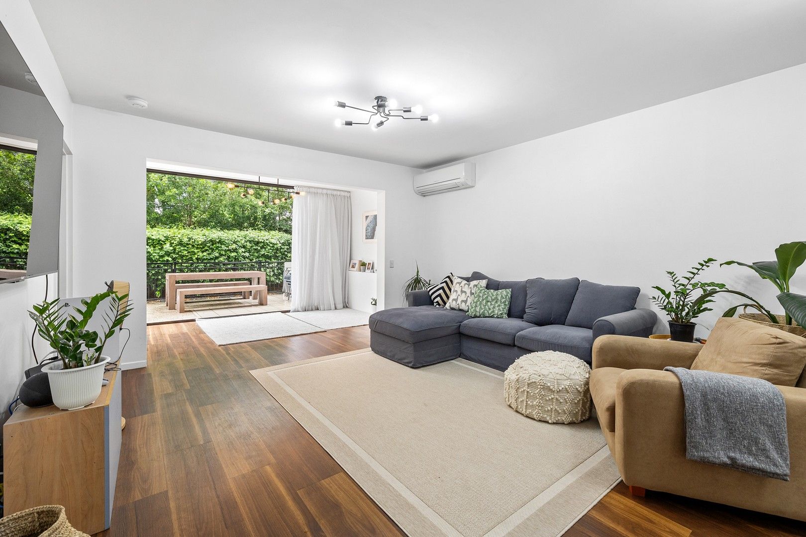 10/70 Norman Crescent, Norman Park QLD 4170, Image 0