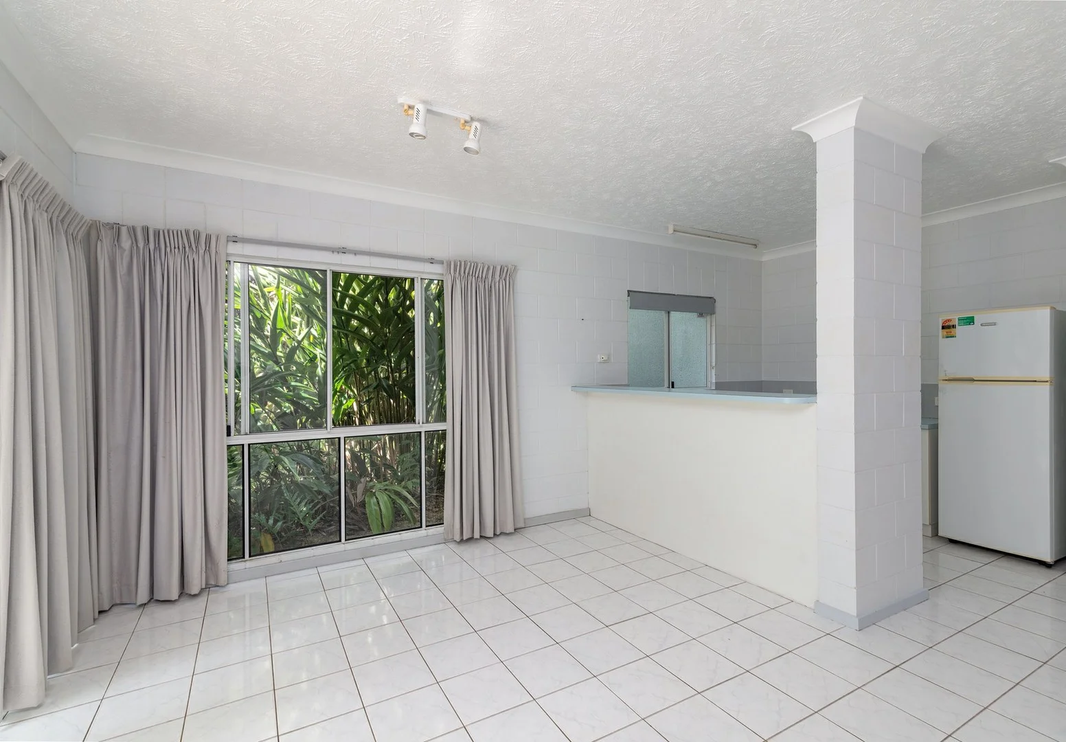 2 Brolga/6-8 St Crispins Avenue, Port Douglas QLD 4877