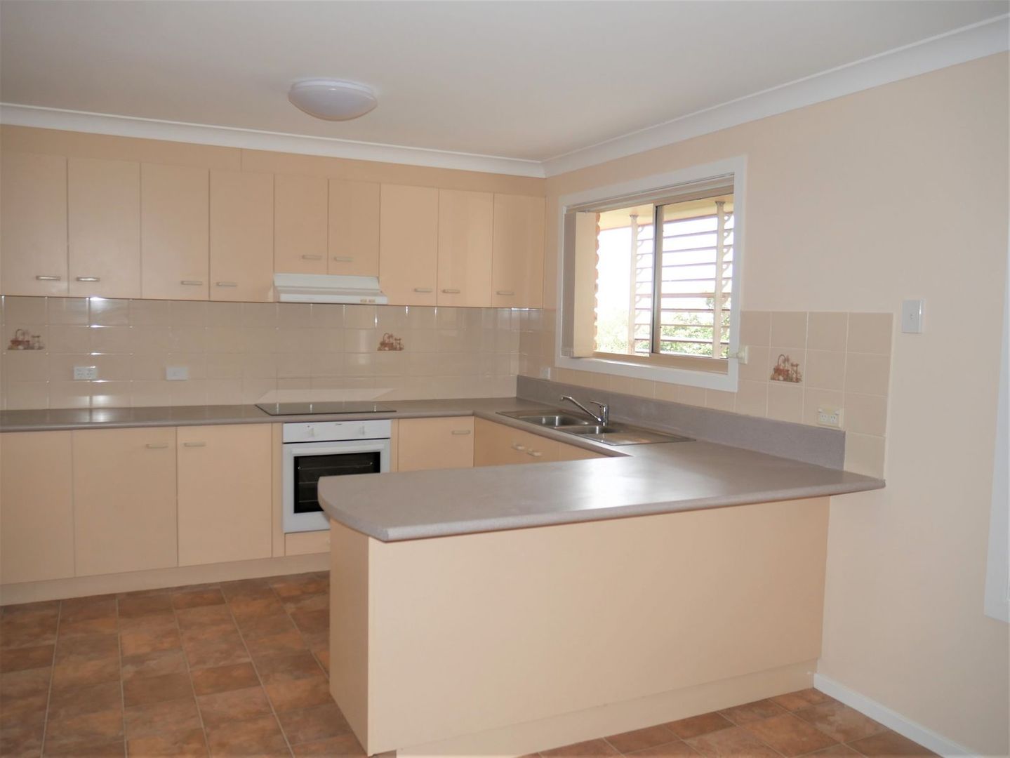 2/5 Erica Court, Goonellabah NSW 2480, Image 1