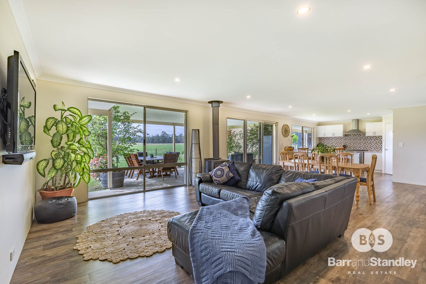 2009 Goodwood Road, Paynedale WA 6239, Image 1