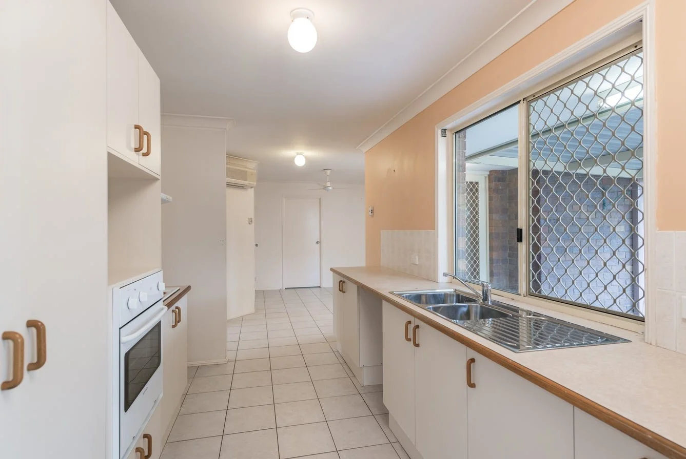 12 Vista Circuit, Runcorn QLD 4113 - House For Rent | Domain