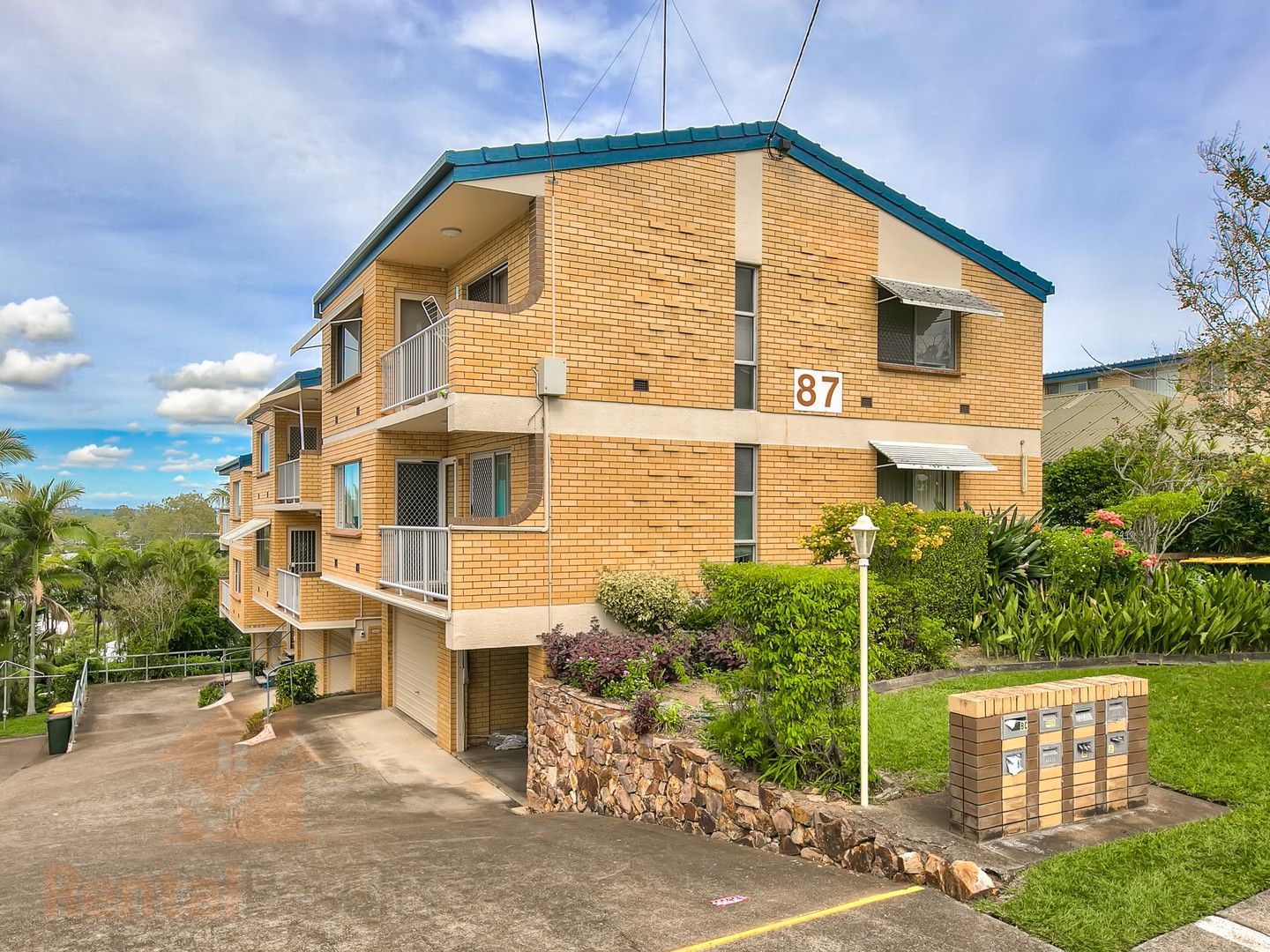2 bedrooms Apartment / Unit / Flat in 3/87 Swann Rd TARINGA QLD, 4068