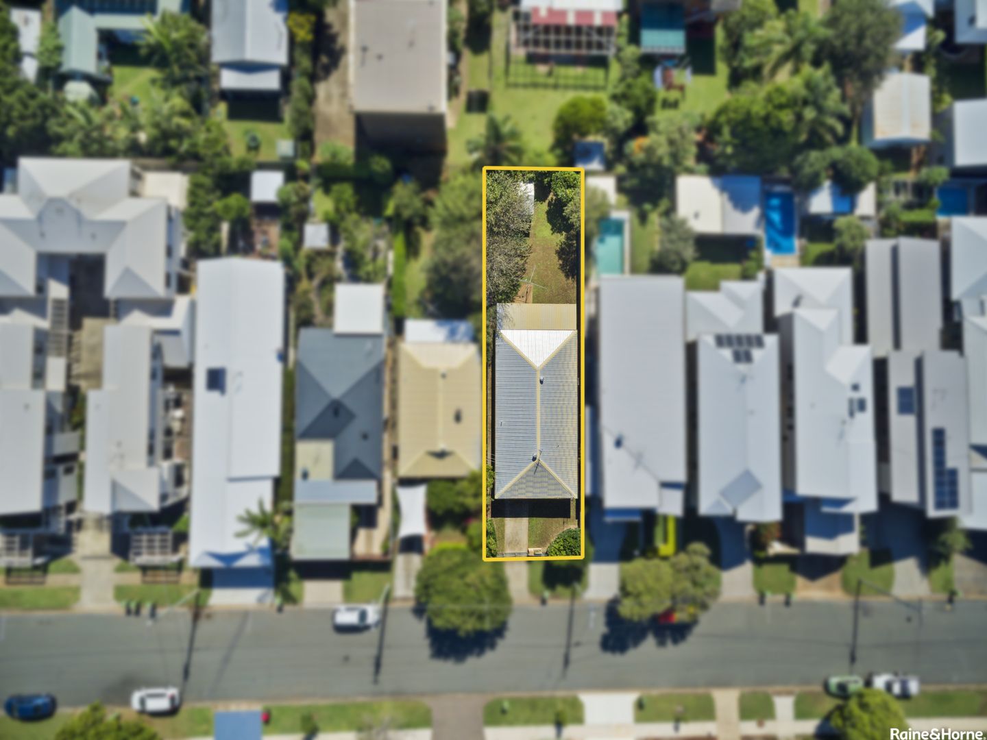 18 Dunns Terrace, Scarborough QLD 4020, Image 1