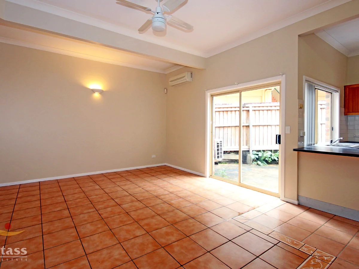 Additional image 2 of 8/8 Overend Street, Norman Park QLD 4170