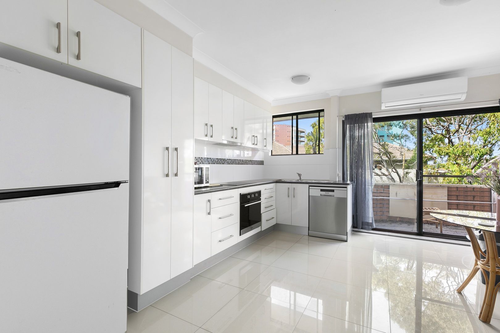 8/31-33 Head Street, Forster NSW 2428, Image 2