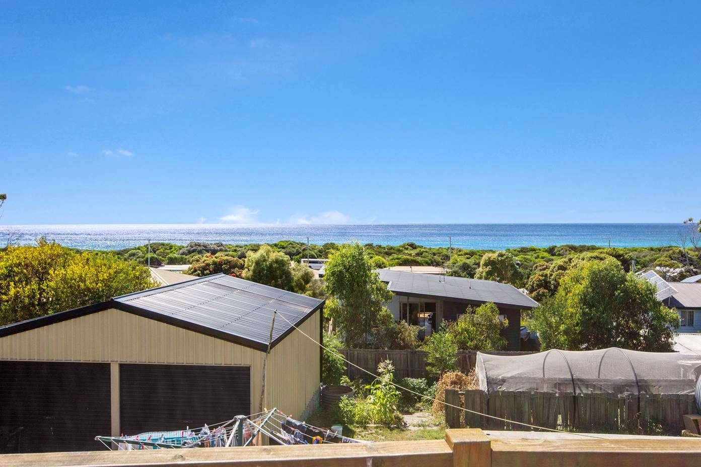 35 Seaview Ave, Beaumaris TAS 7215, Image 2