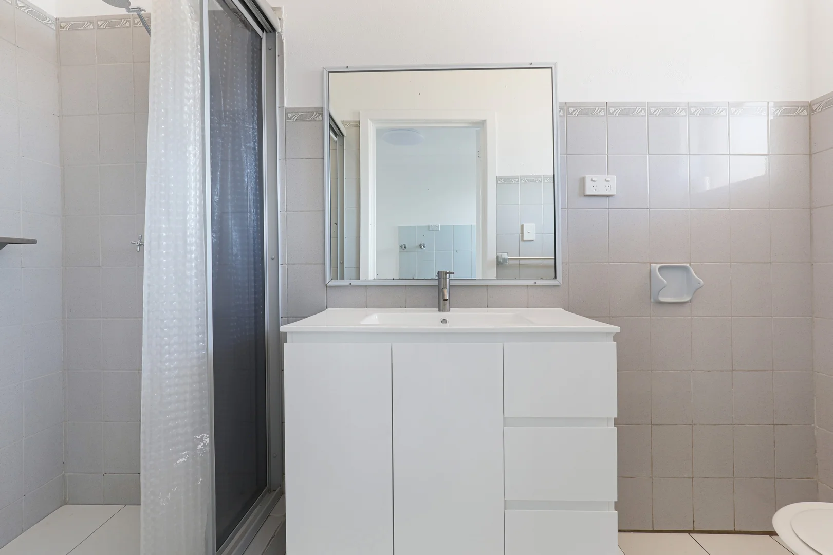 Additional image 7 of 40a Hassan Street, Lake Heights NSW 2502