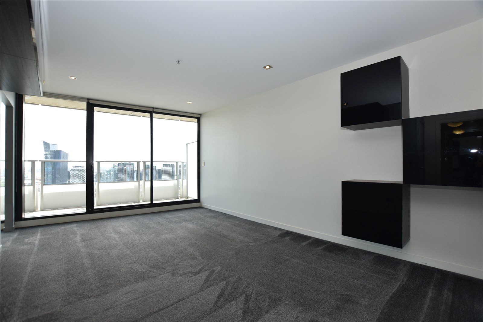 1 bedrooms Apartment / Unit / Flat in 2408A/100 Harbour Esplanade DOCKLANDS VIC, 3008