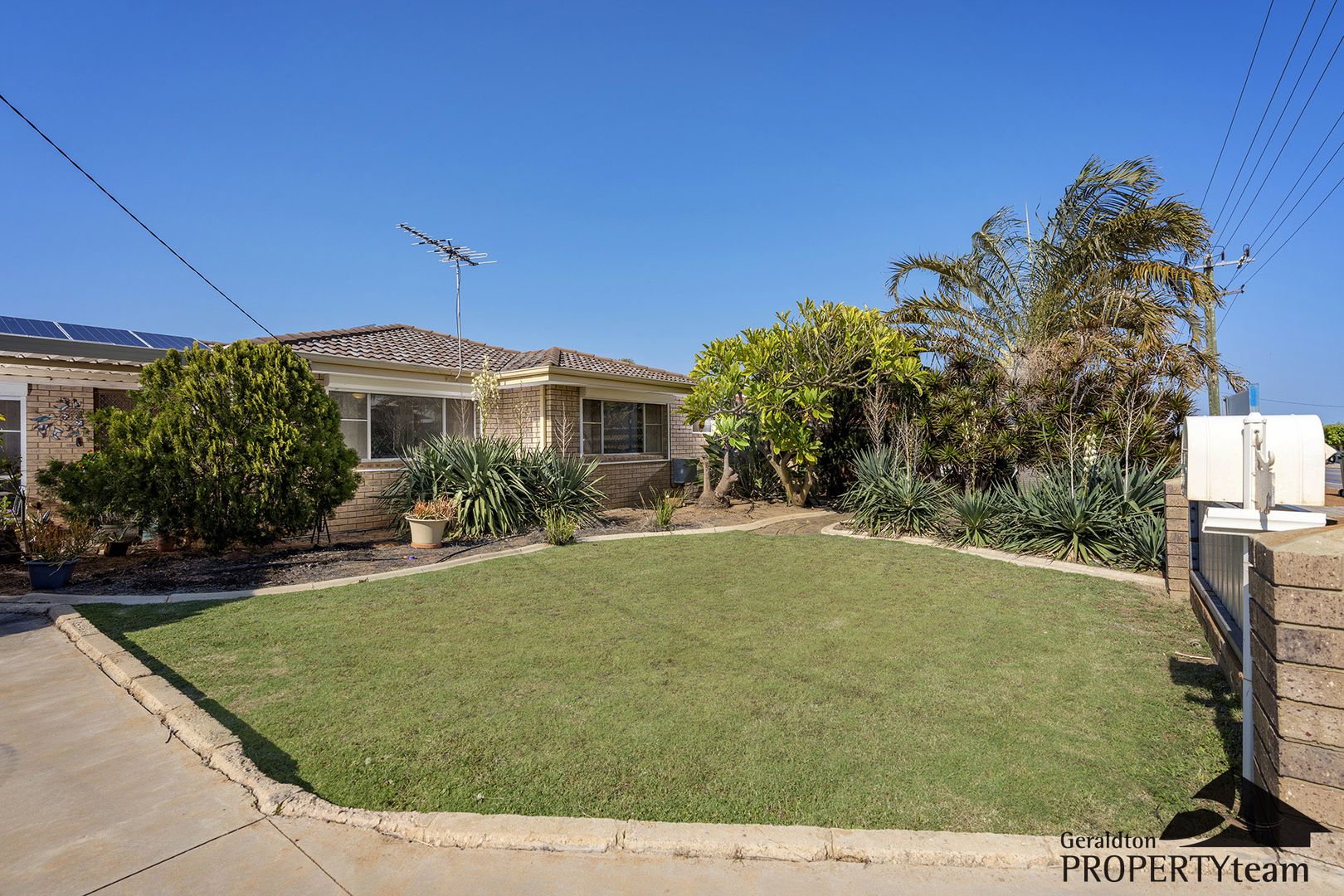 214 Chapman Valley Road, Waggrakine WA 6530, Image 2