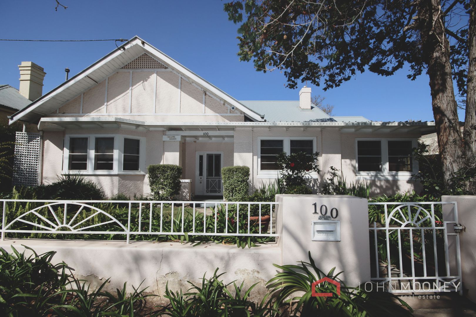 100 Gurwood Street Wagga Wagga Nsw 2650 Domain