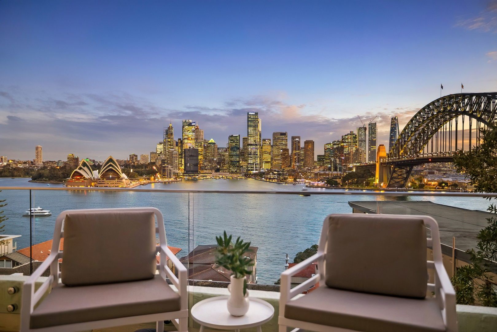 3 bedrooms Apartment / Unit / Flat in 10/51-55 Upper Pitt Street KIRRIBILLI NSW, 2061