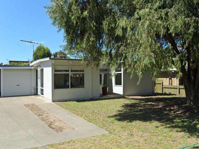 2 bedrooms Apartment / Unit / Flat in 1/34 Cant Road GOOLWA SOUTH SA, 5214