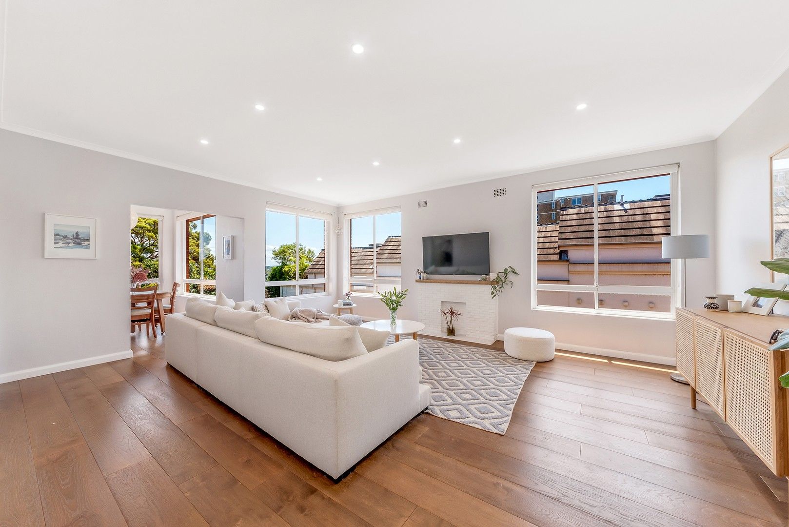 2 bedrooms Apartment / Unit / Flat in 6/96 Spit Road MOSMAN NSW, 2088