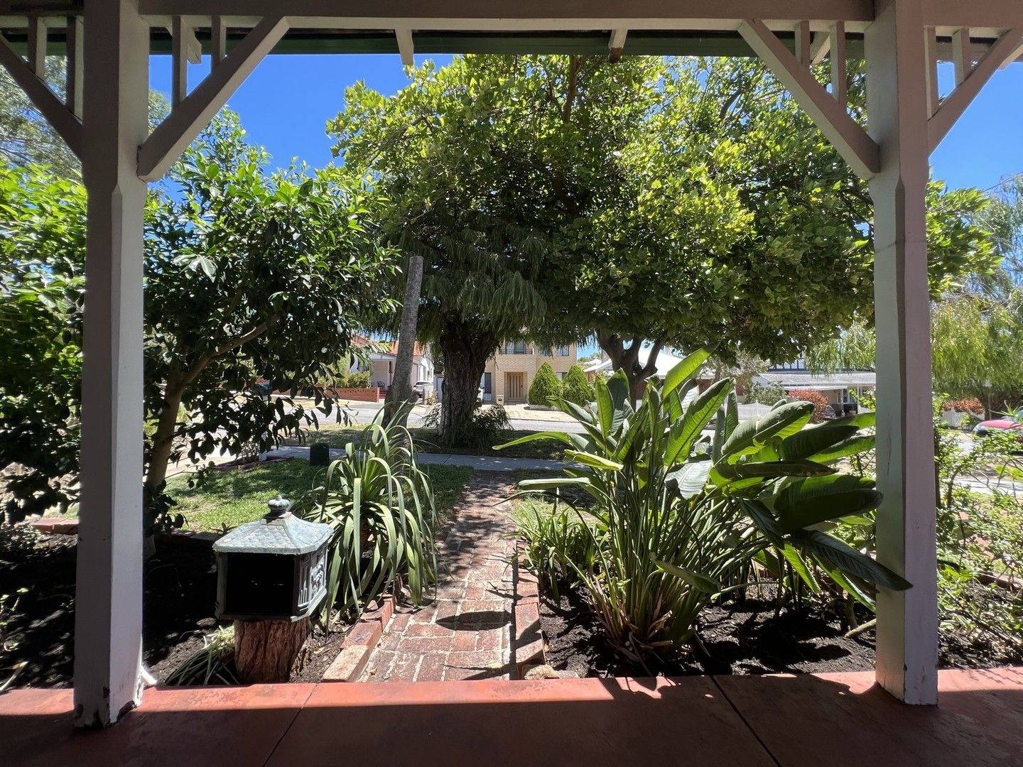 3 bedrooms House in 106 Blencowe Street WEST LEEDERVILLE WA, 6007