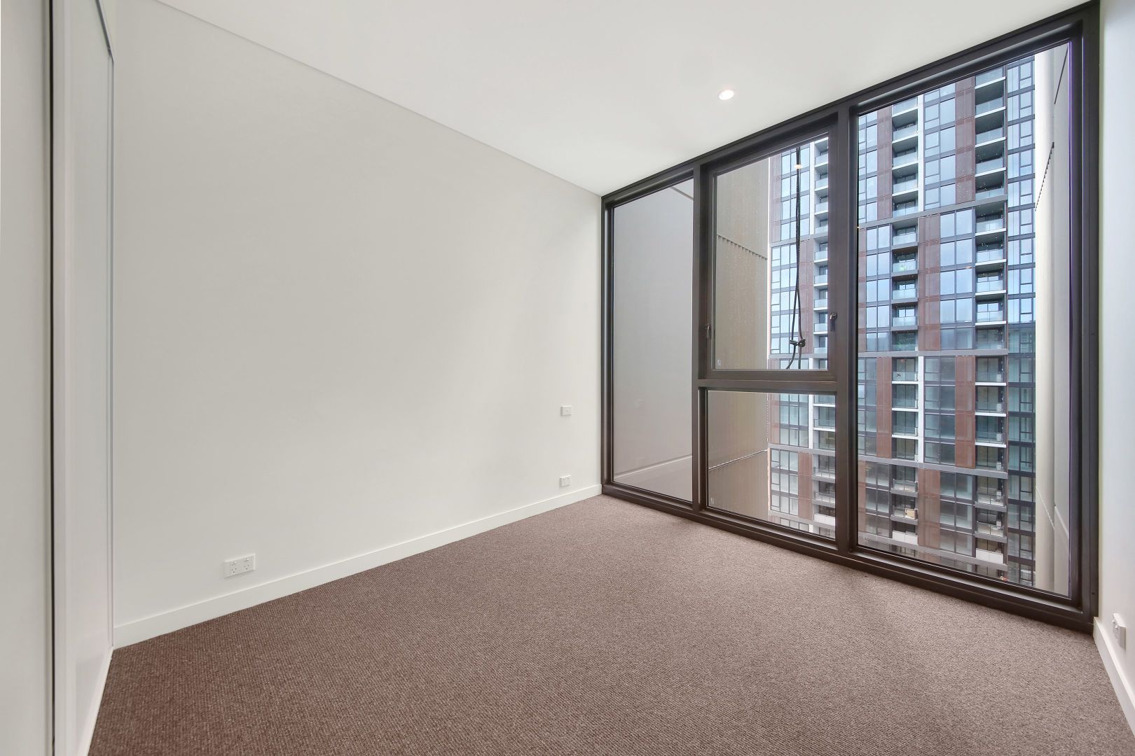 609/5 Network Place, North Ryde NSW 2113, Image 2