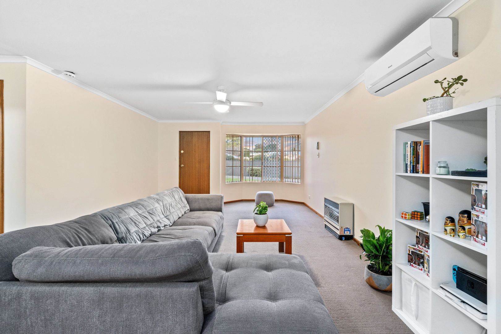 2/12 Manor Court, Morphett Vale SA 5162, Image 2