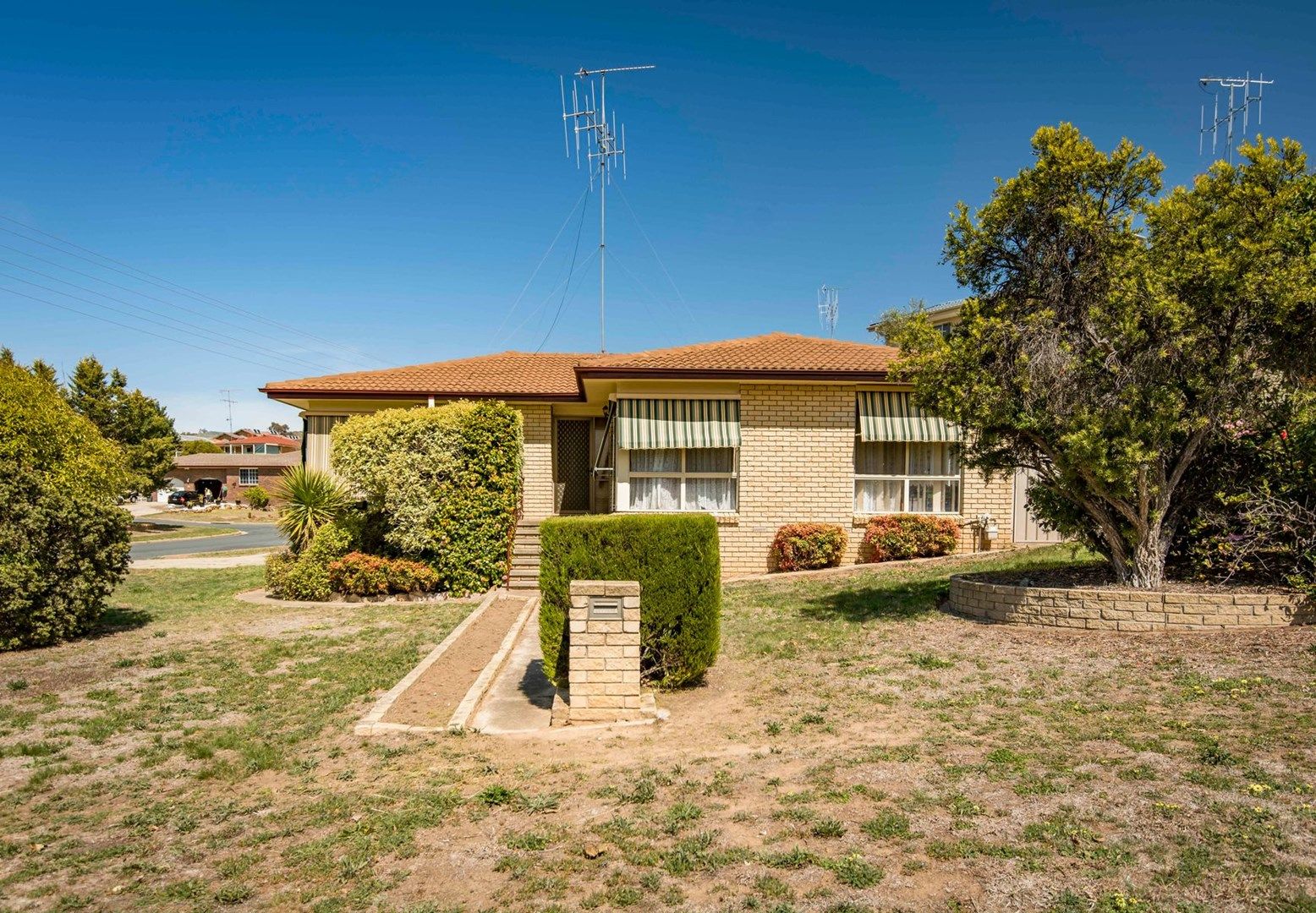 1 Harper Close, Karabar NSW 2620, Image 0