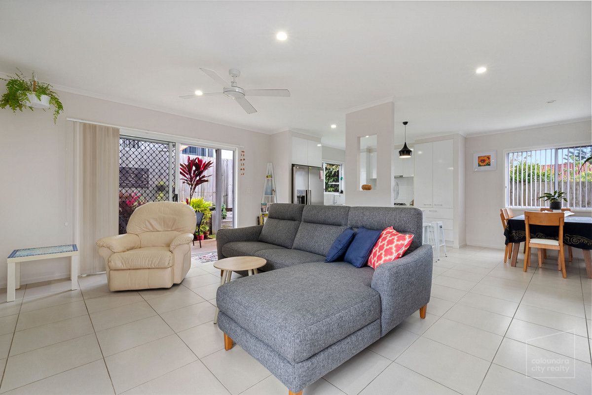 2/11 Orsova Terrace, Caloundra QLD 4551, Image 2