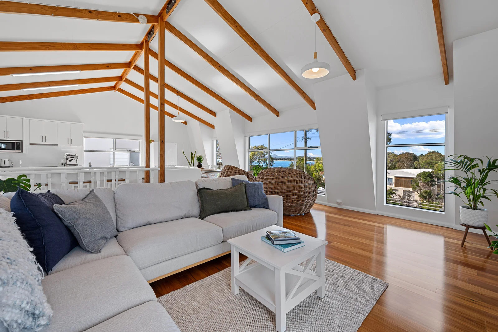 8 Dumbleton Street, Hawley Beach TAS 7307