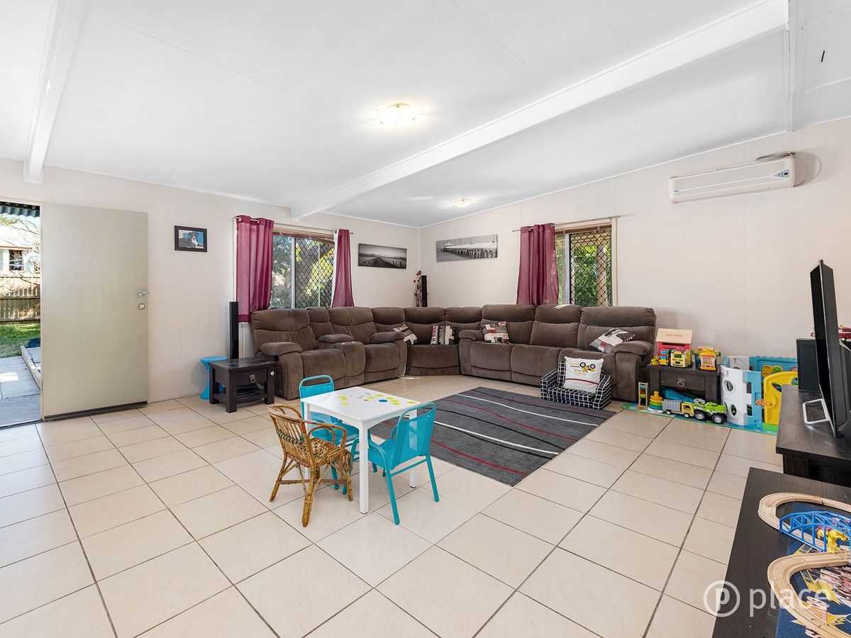 52 Beor Street, Chermside QLD 4032, Image 2