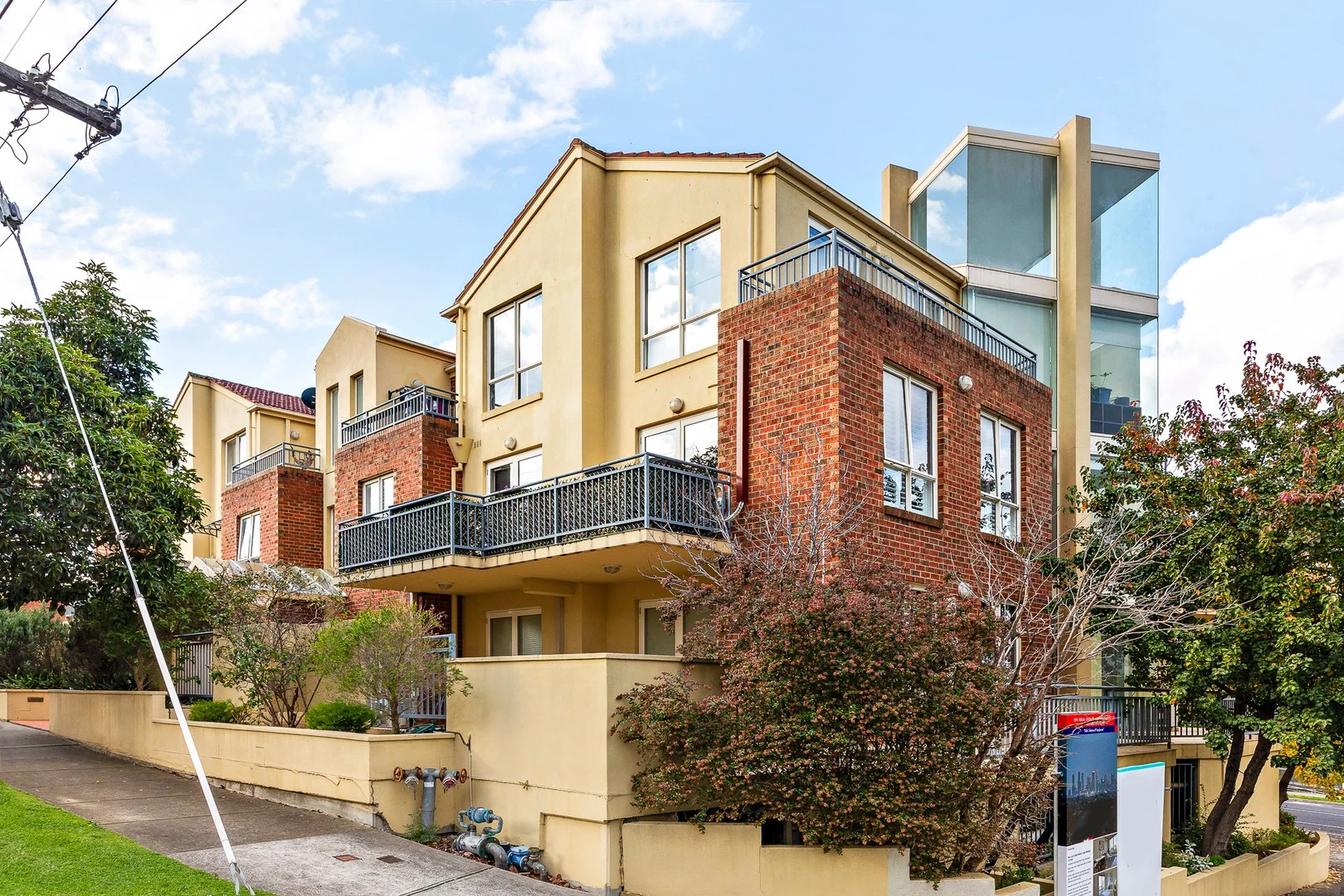 15/2 North Ave, Strathmore VIC 3041 - Apartment For Rent | Domain