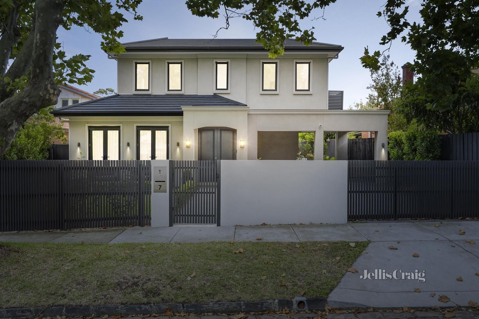 7 Netherlee Street, Glen Iris VIC 3146, Image 0