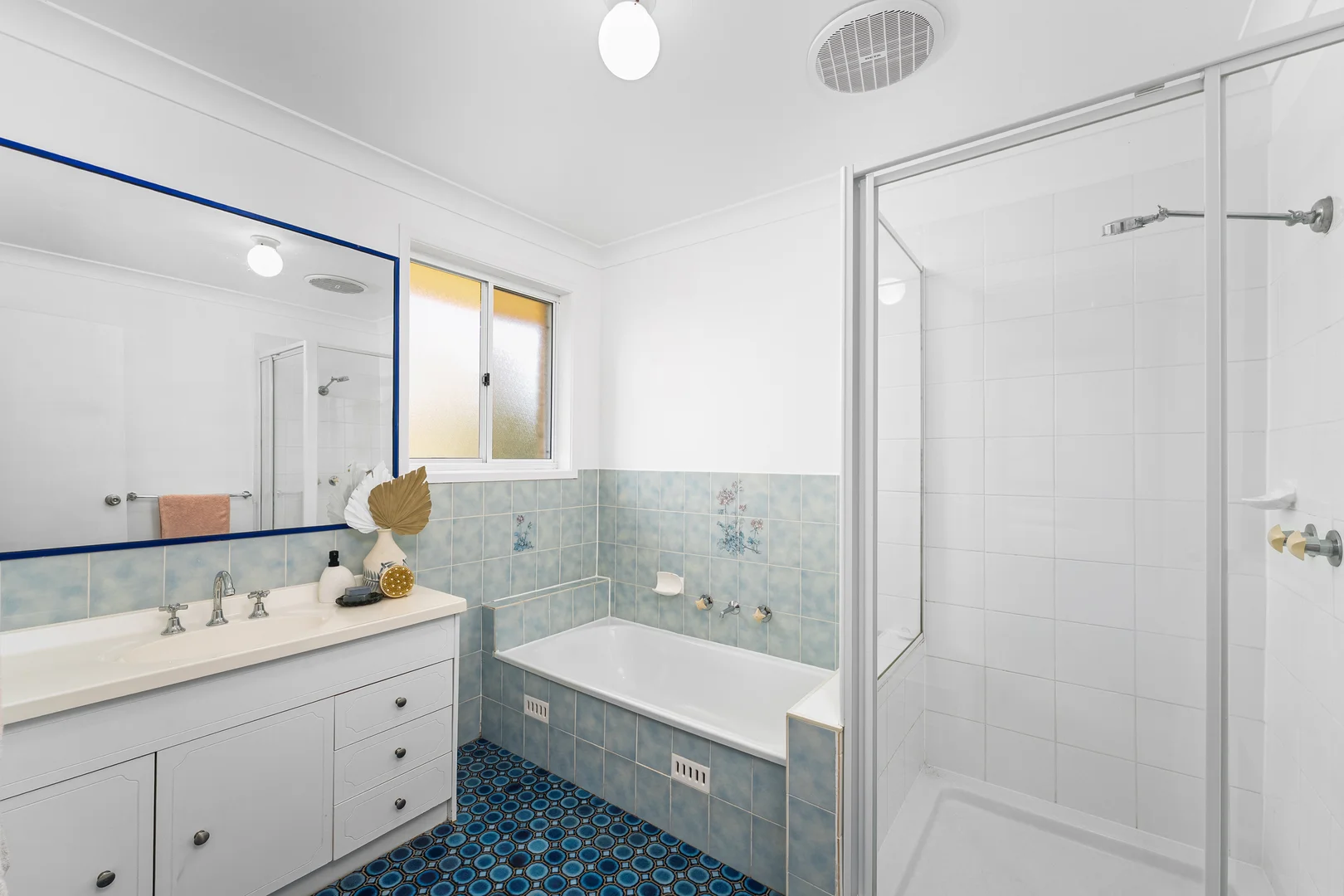 Additional image 7 of 15 Pendant Parade, Killarney Vale NSW 2261