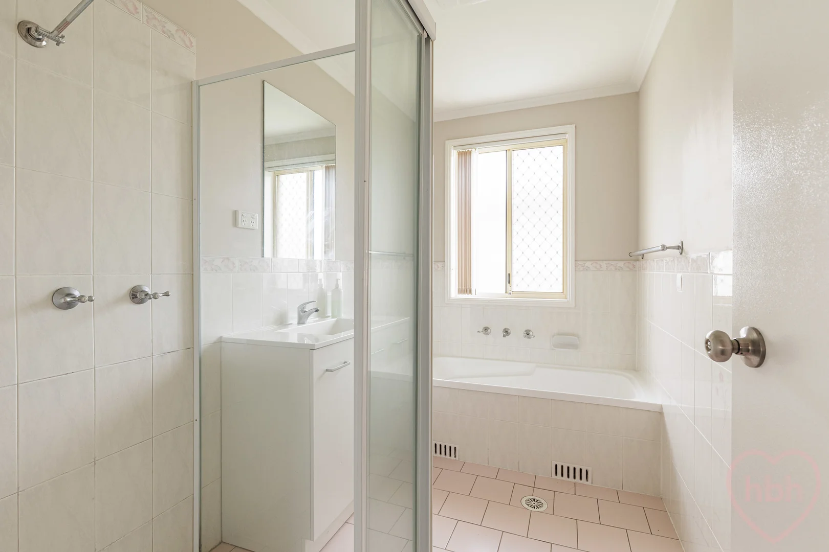 Additional image 10 of 3/57 Donald Road, Karabar NSW 2620