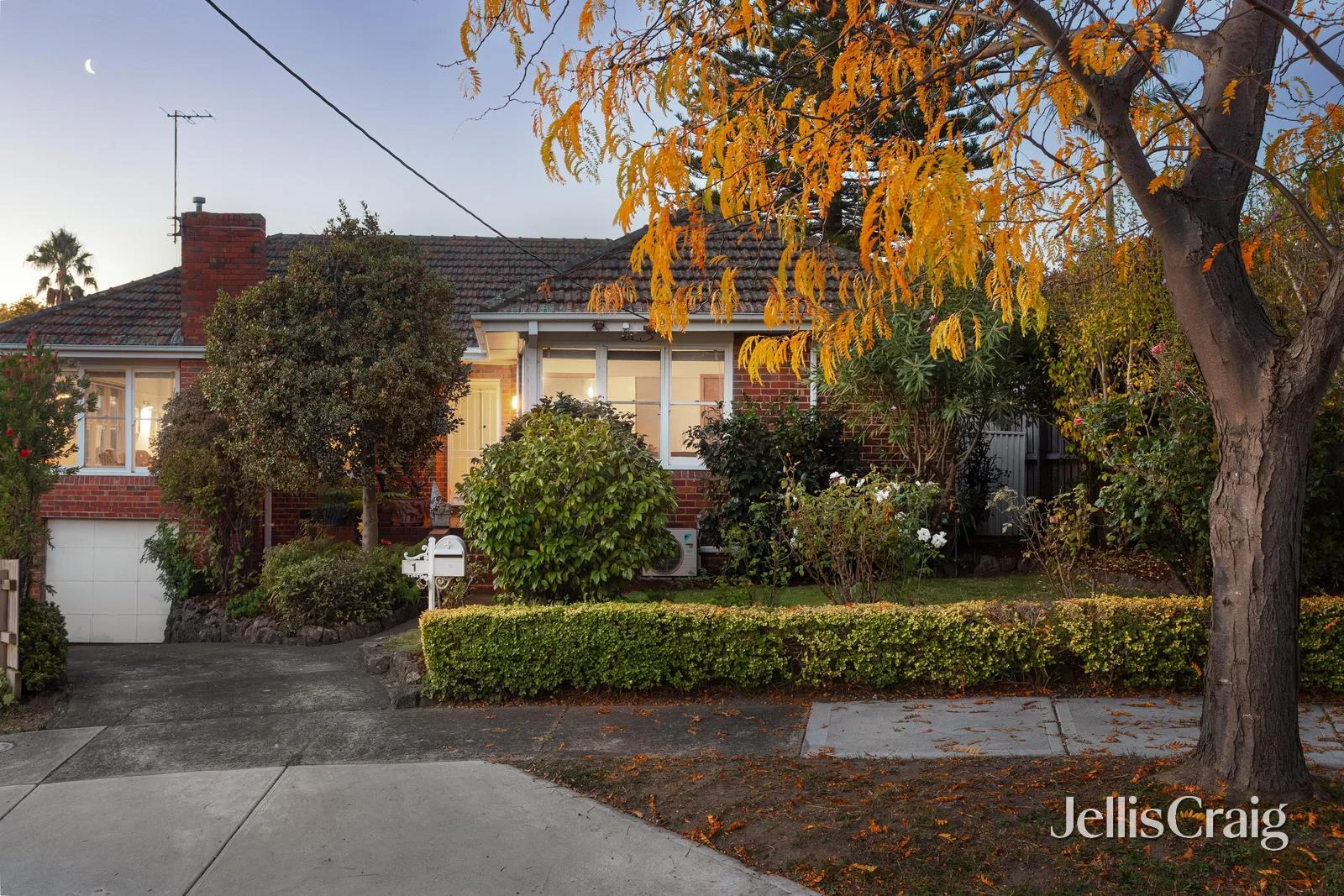 1 South Court, Surrey Hills VIC 3127