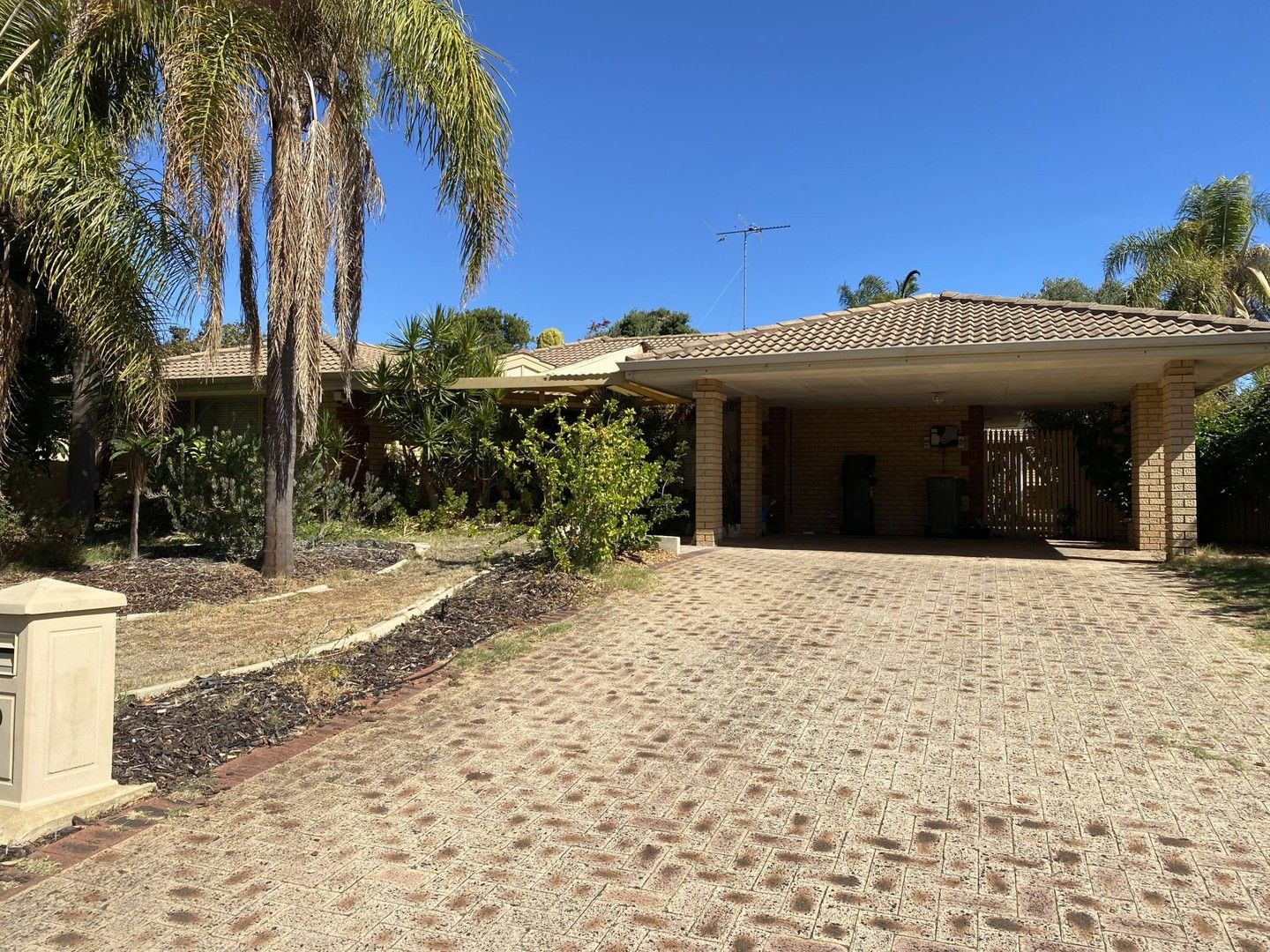 3 bedrooms House in 7 Kingfisher Drive HALLS HEAD WA, 6210