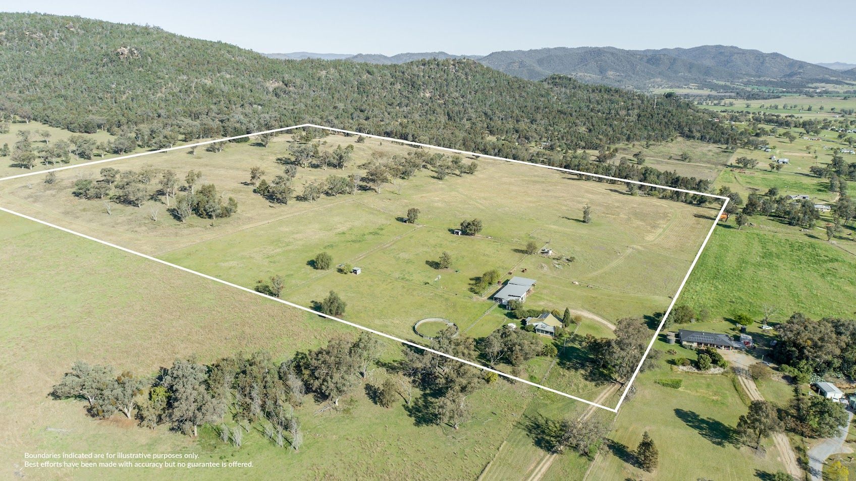 3 bedrooms Rural in 