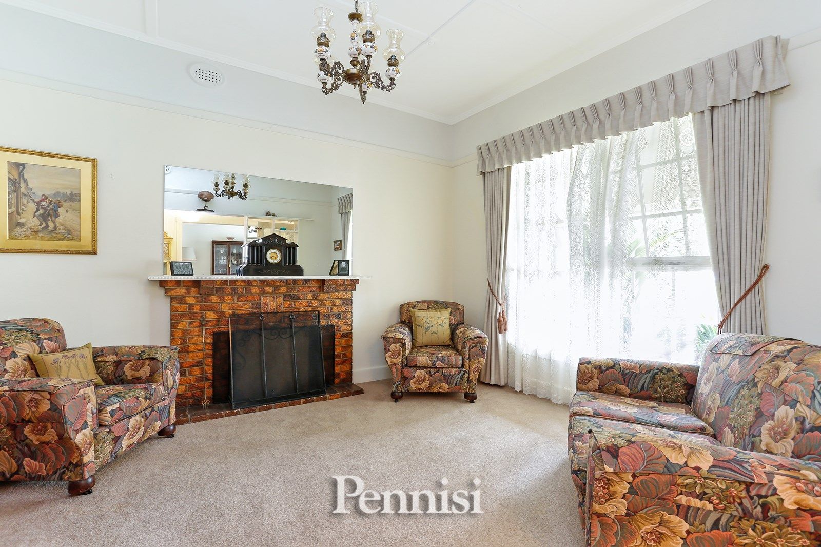 7 Balmanno Crescent, Strathmore VIC 3041, Image 2