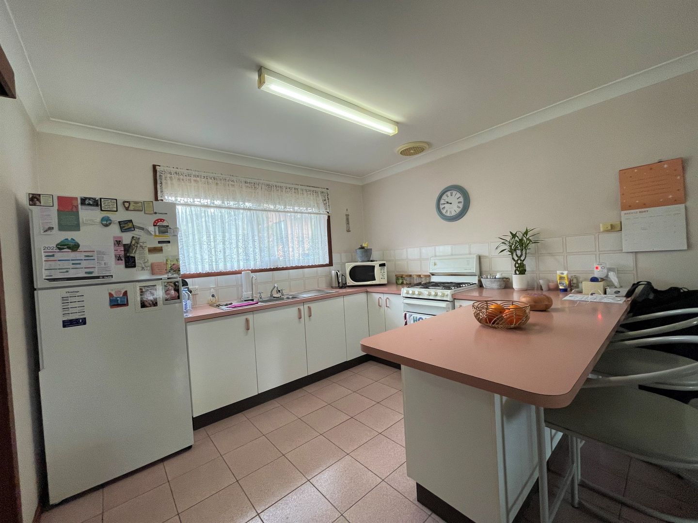 3/2-4 Cowper Street, Young NSW 2594, Image 1