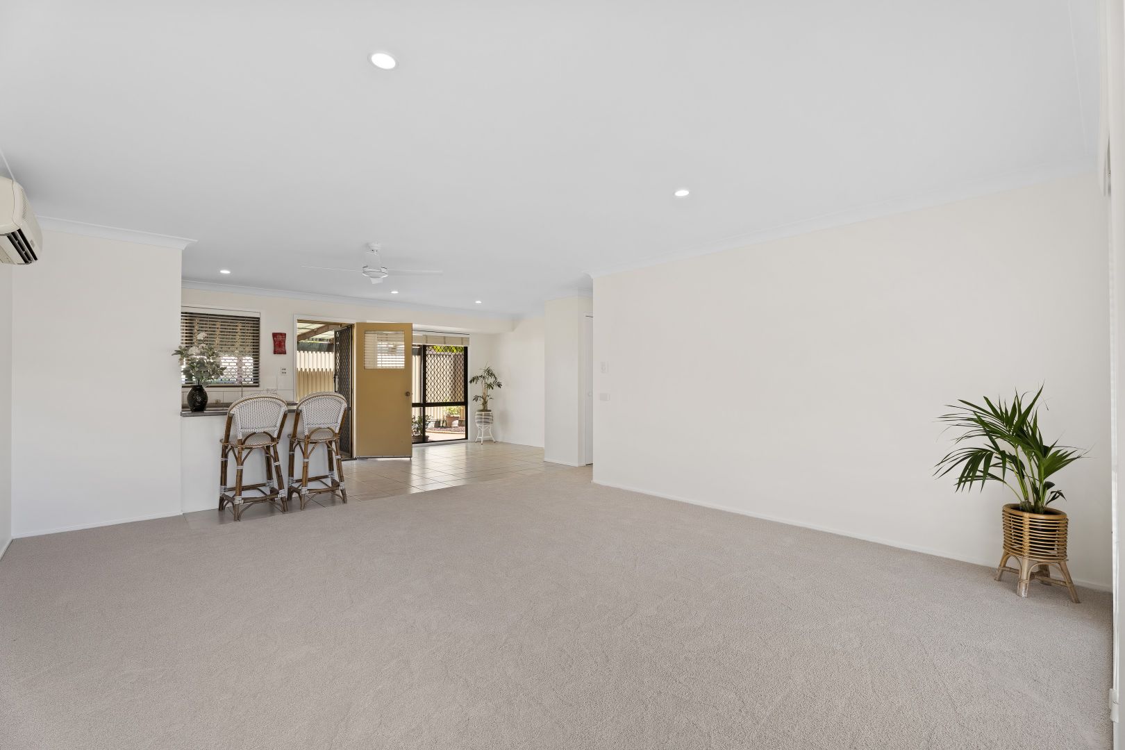 48/37 St Kevins Avenue, Benowa QLD 4217, Image 2