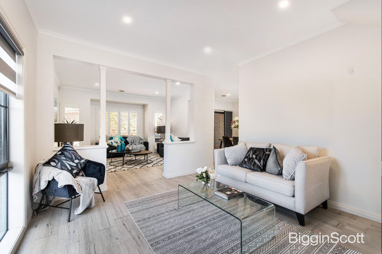 8 Harworth Close, Vermont South VIC 3133 House For Rent 800 Domain