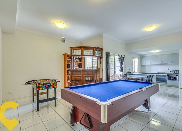 10 Yarraman Chase, Waterford QLD 4133