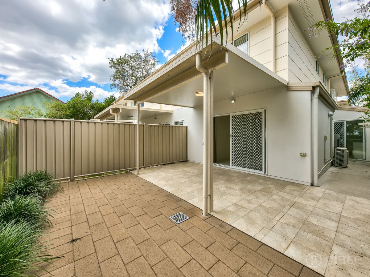 3 bedrooms Townhouse in 2/46 Sherley Street MOOROOKA QLD, 4105