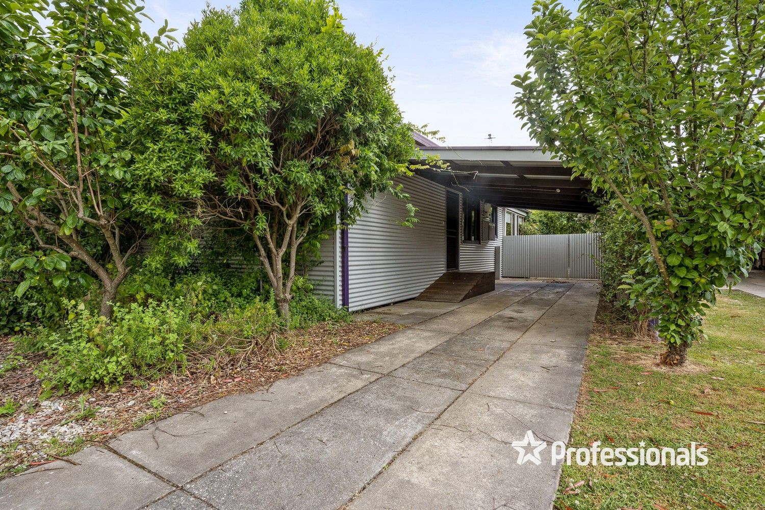 8 Kiewa - Bonegilla Road, Tangambalanga VIC 3691, Image 0