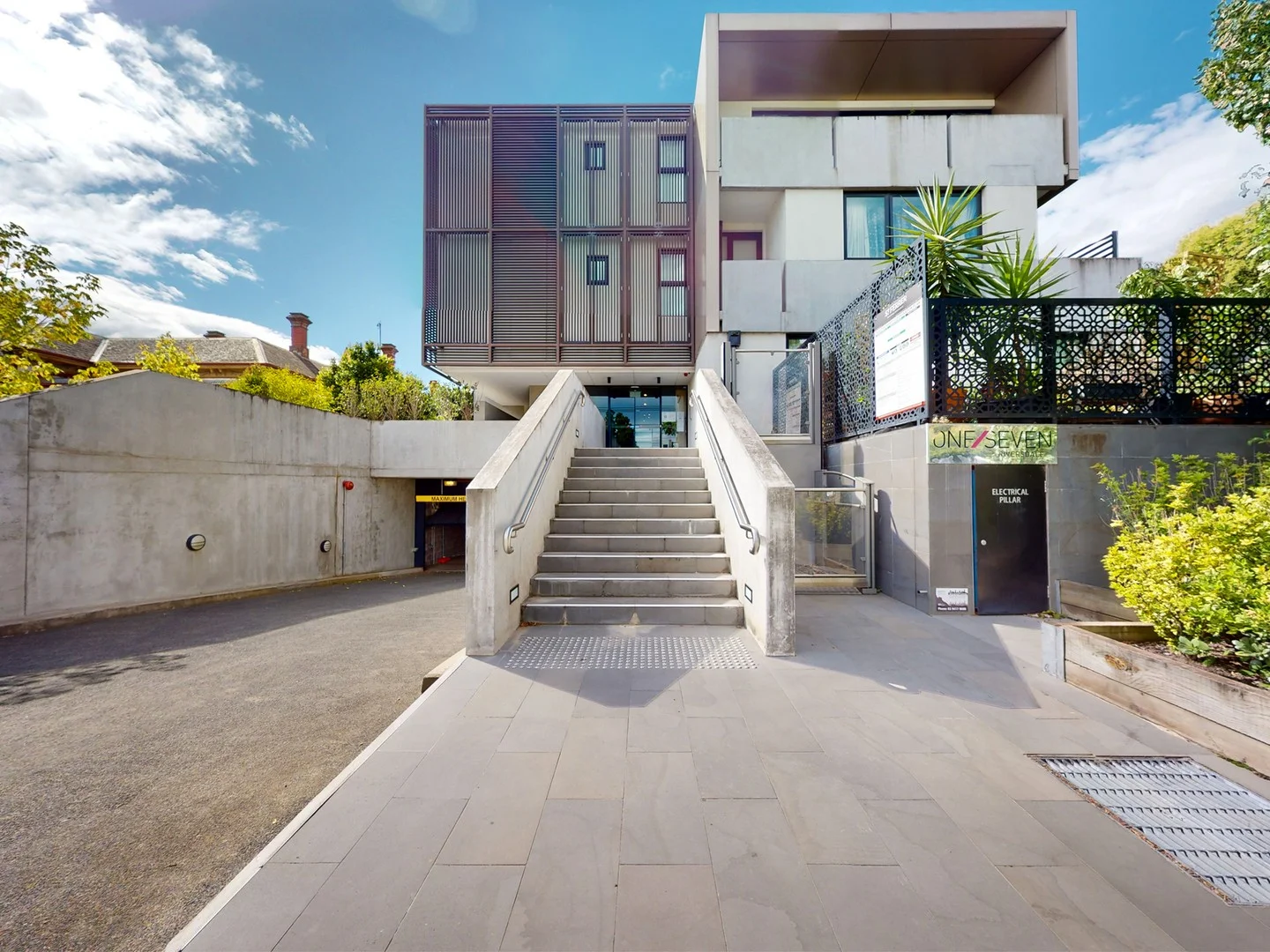 8/17 Riversdale Road, Hawthorn VIC 3122