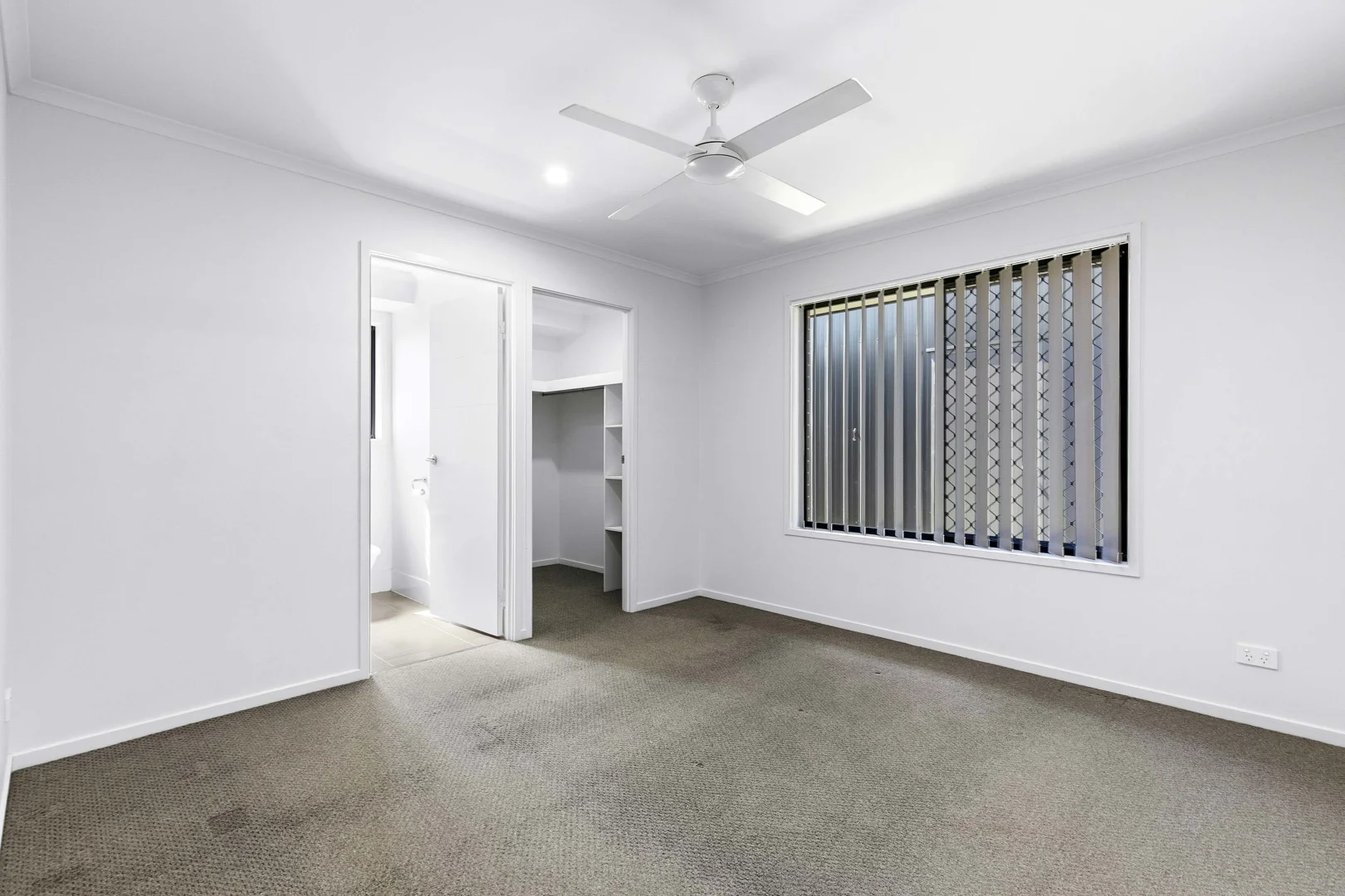 Additional image 10 of 24 Larissa Way, Urangan QLD 4655