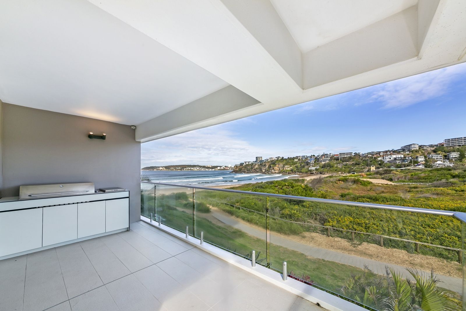 2 bedrooms Apartment / Unit / Flat in 2/67 Evans Street FRESHWATER NSW, 2096