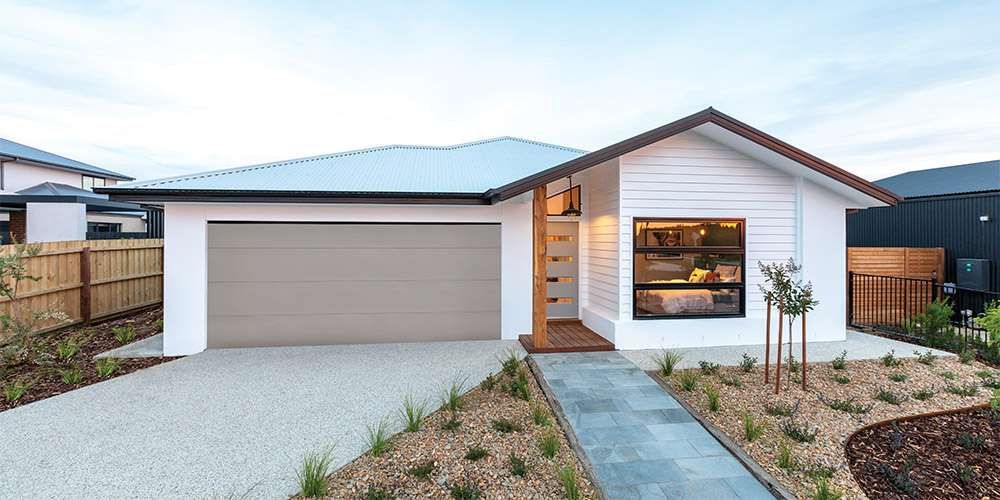 4 bedrooms New House & Land in Lot 2 Sutherland ST GLENEAGLE QLD, 4285